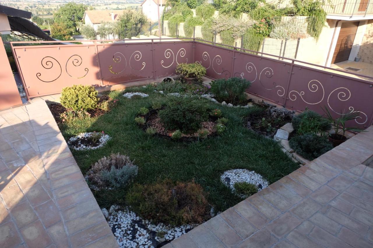מונטפאלקו Villa Eden מראה חיצוני תמונה
